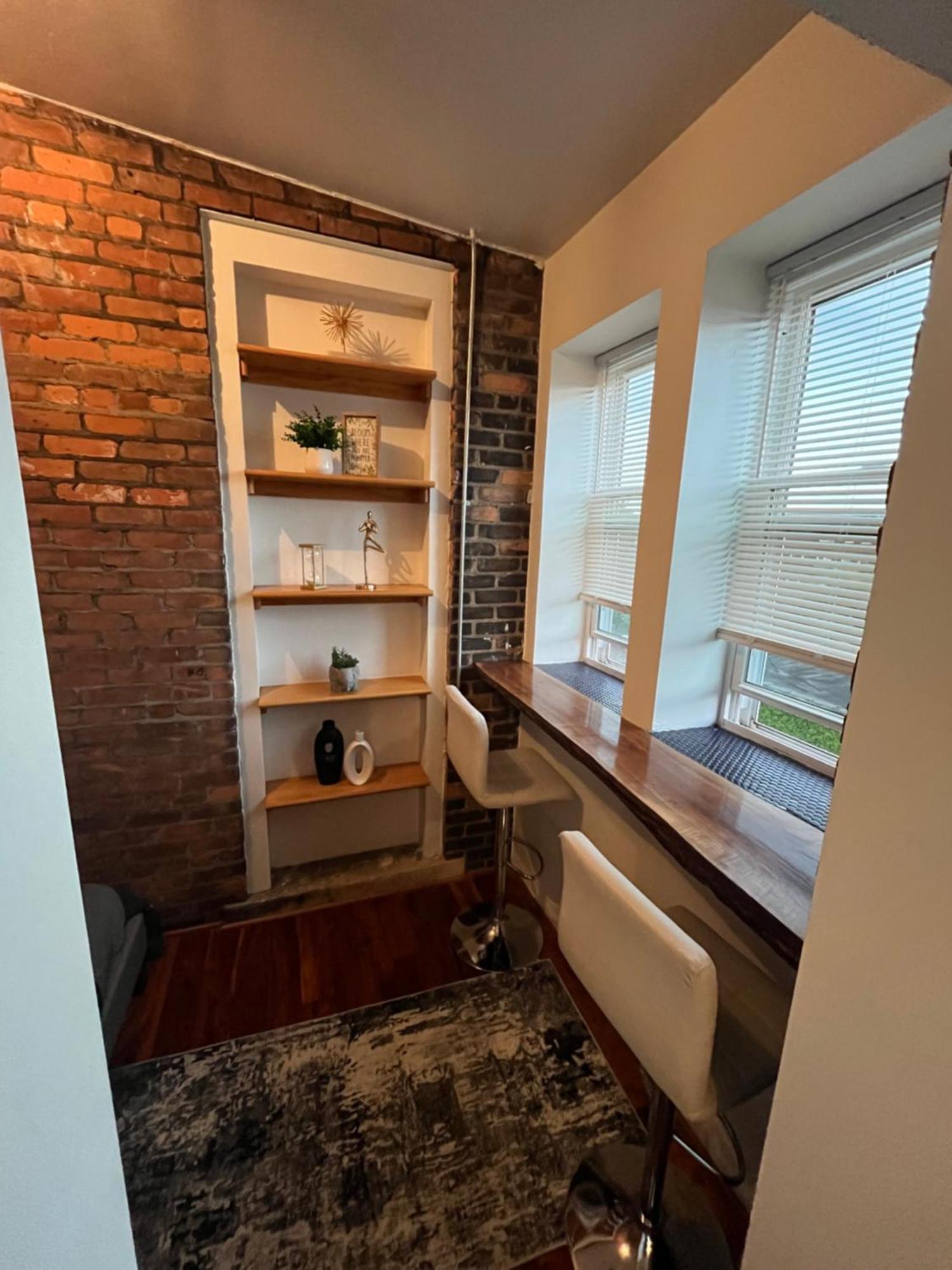 2 Bedroom Stylist Apartment Detroit Exteriör bild